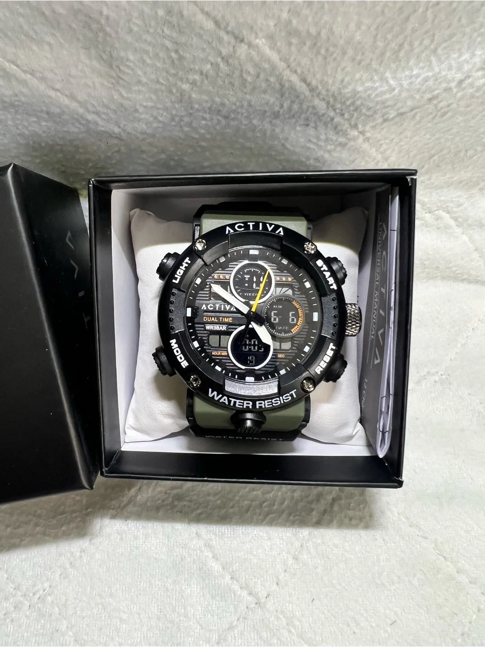 NEW! ACTIVA Men's Green and Black Sport Watch - Water Resistant